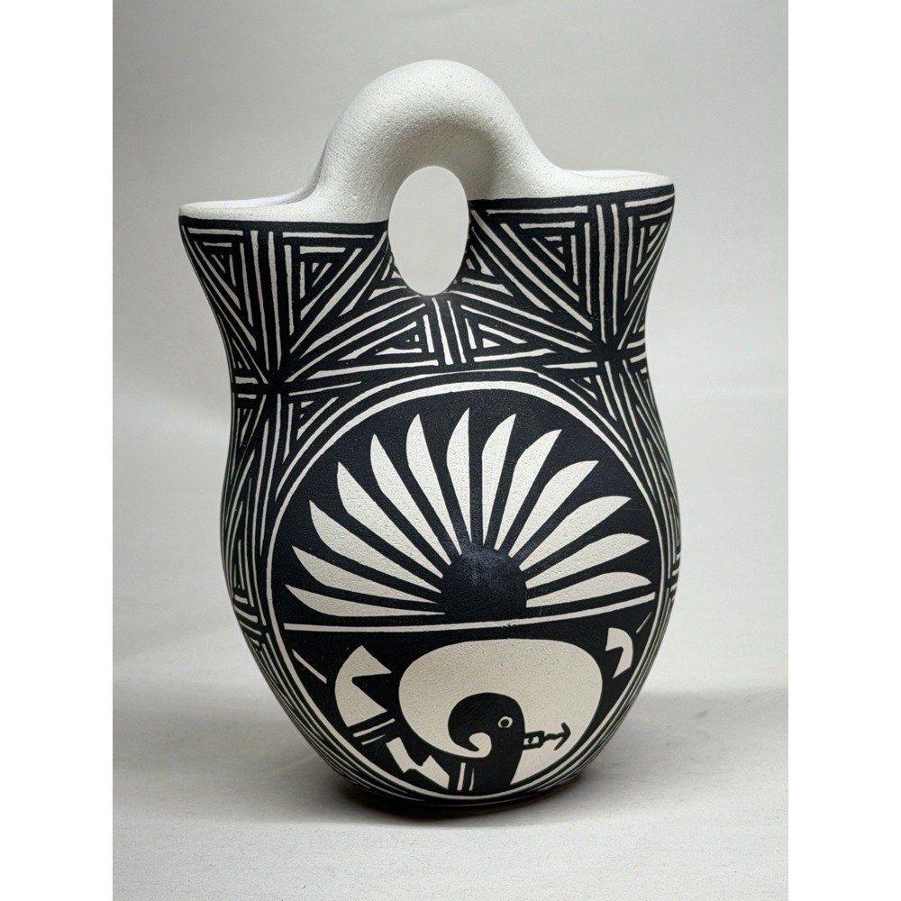 Vintage Acoma Pueblo NM Native American Pottery Wedding Vase Signed 4.5"
